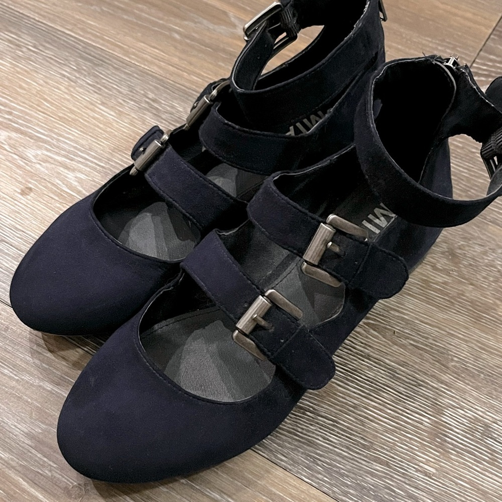 Navy blue suede mary jane shoes with buckles and ankle strap, by Mia, sz 6.5